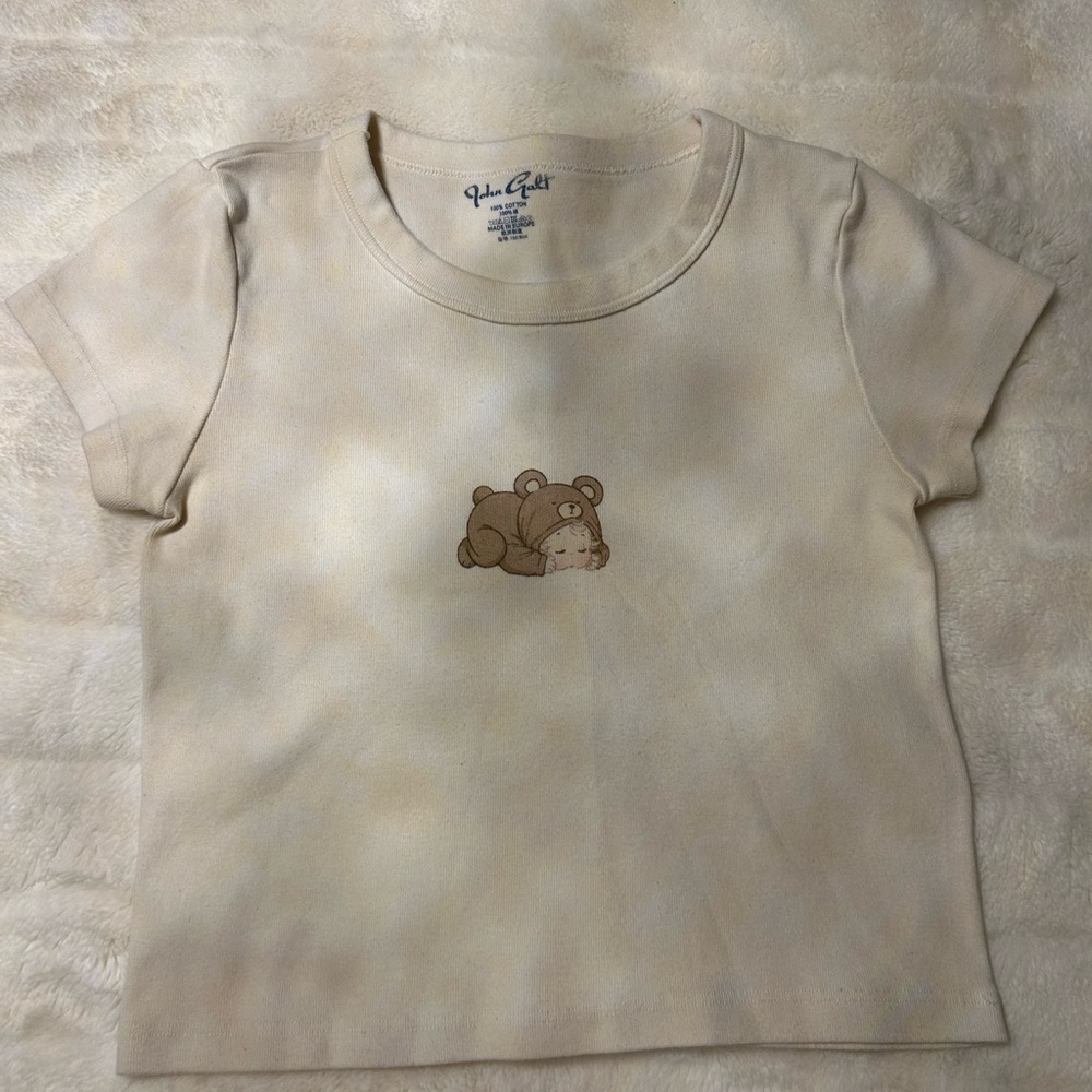 Brandy Melville Bear Graphic Baby Tee